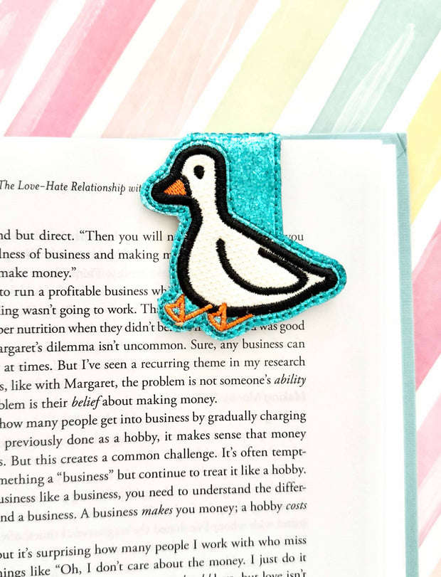Sitting Goose Applique Magnetic Fold Over Bookmark