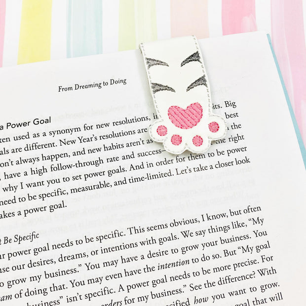 Cat Paw Magnetic Fold Over Bookmark