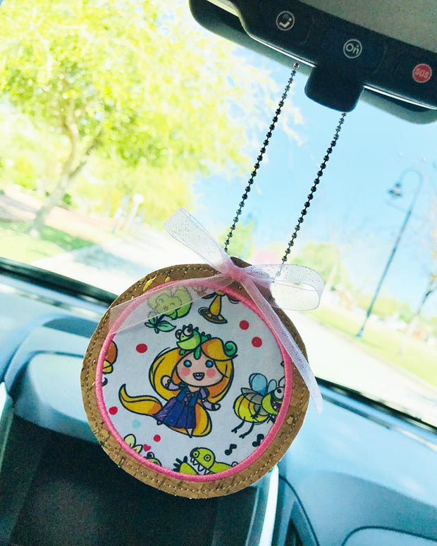 Circle Applique Rear View Mirror Hanger