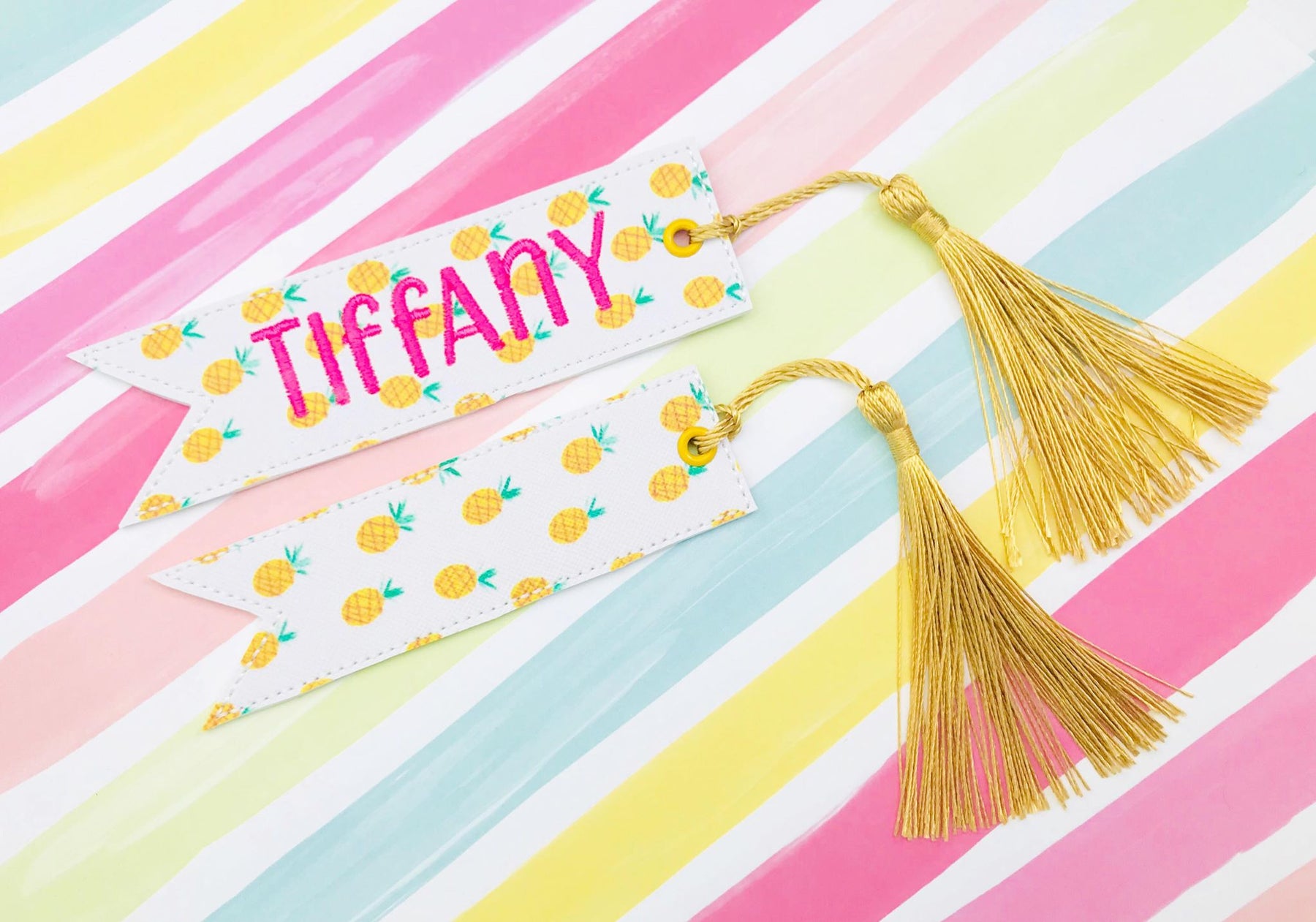ITH Pointed Bookmark – Crashing Waves Designs