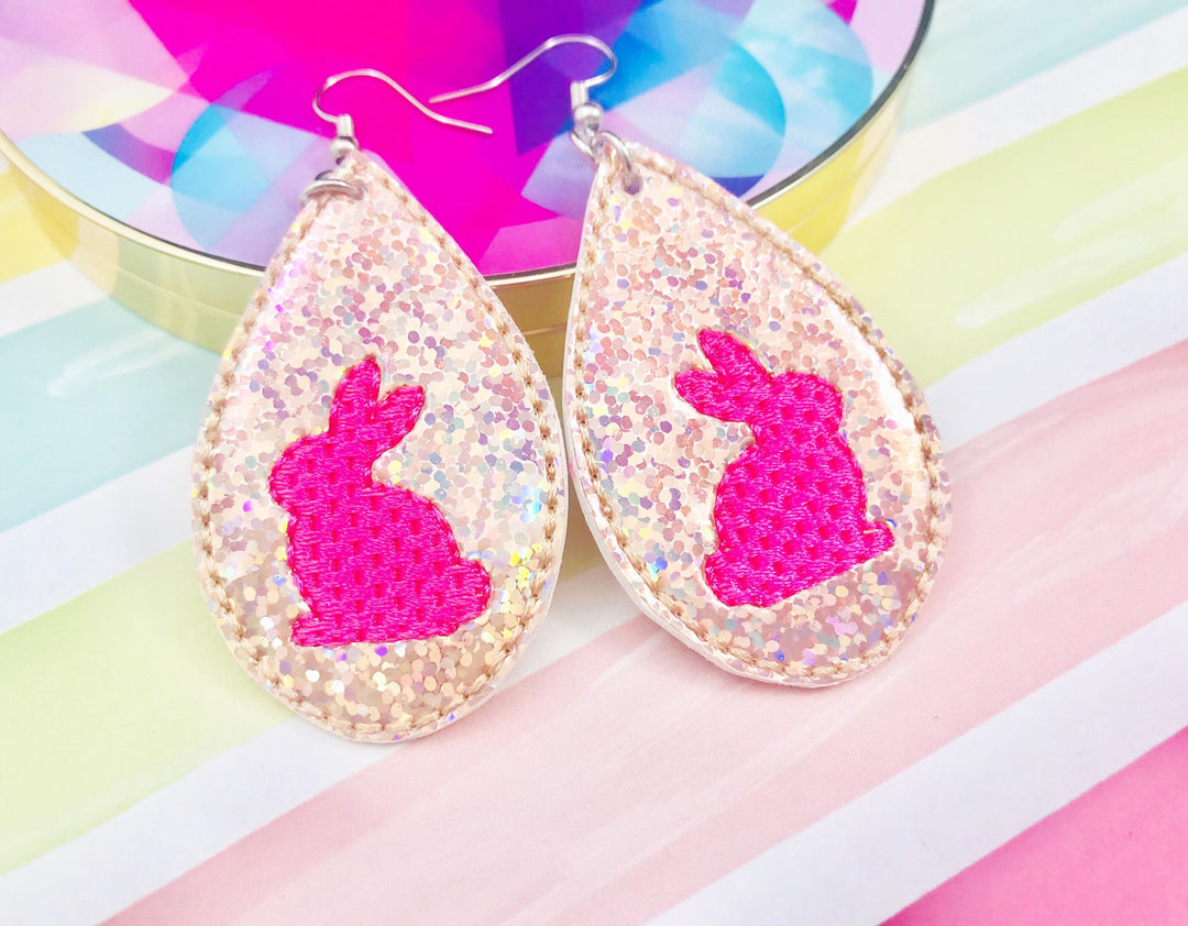 ヘアアクセサリー Hashtag DDD Colorful Dopamine Rabbit Earrings/Ear Clips Bunny Earrings - ITH Embroidery Earrings – Crashing Waves