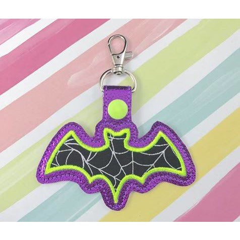 Bat Applique Set Snap Tab